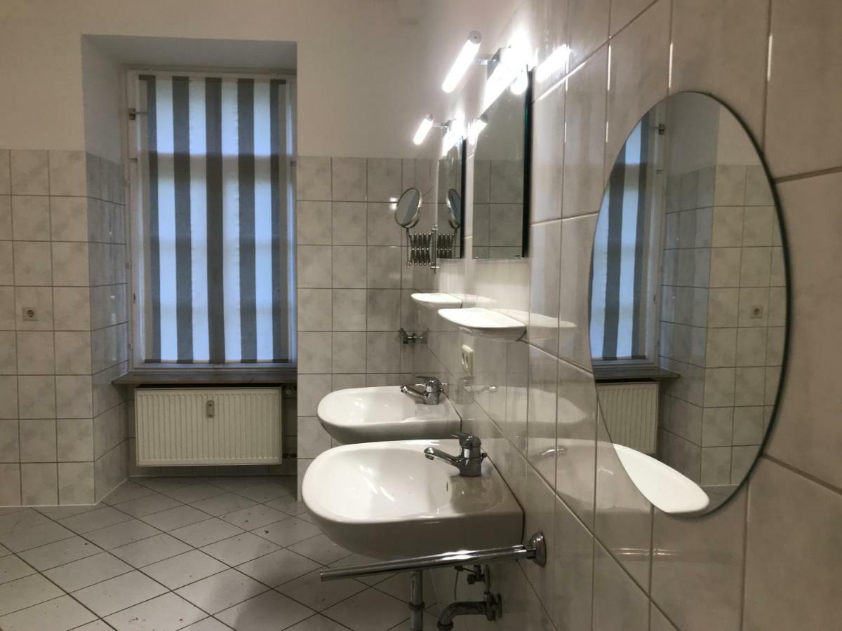 Elegantes Gaesteapartment Verano In Schloss Und Hofgut Langenzell Wiesenbach 외부 사진